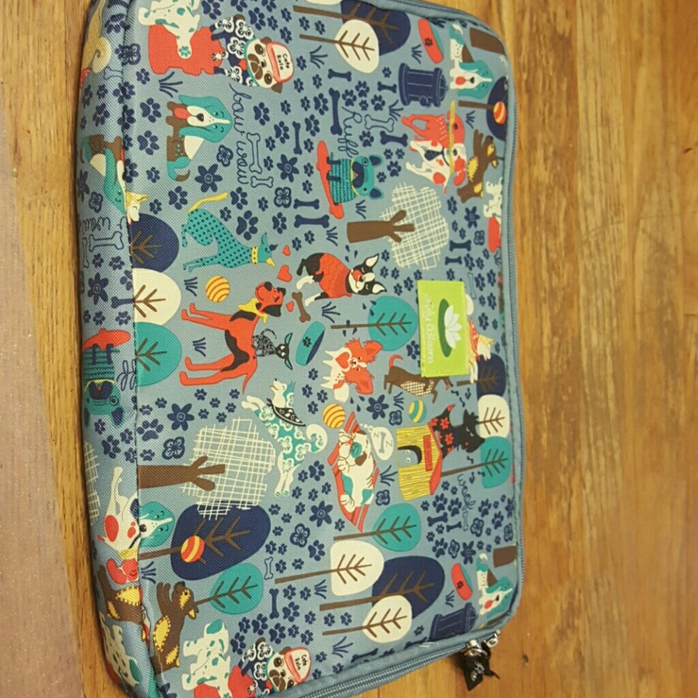 Lilly Bloom padded laptop cover